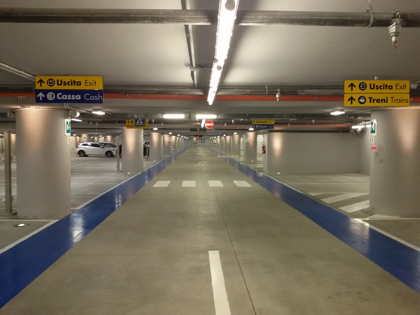 foto parcheggio