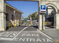 foto parcheggio