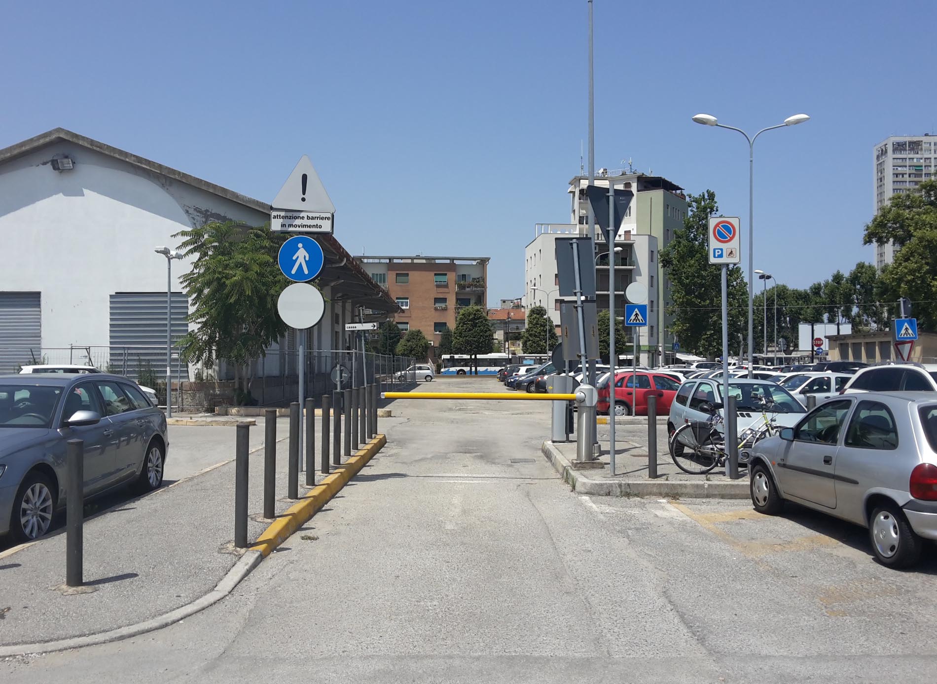 foto parcheggio